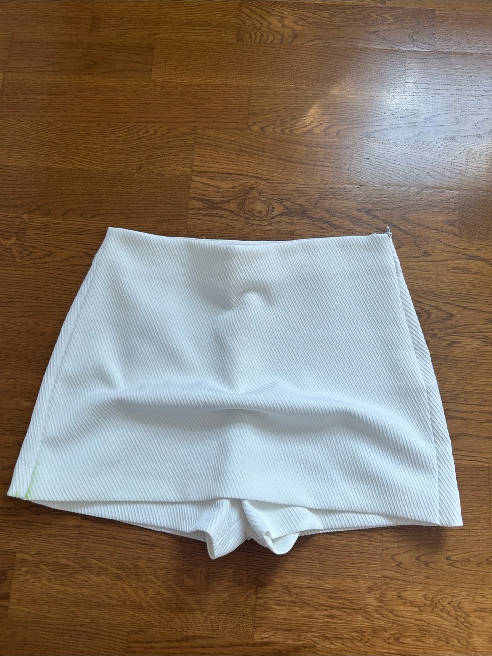 Zara White Ribbed Skort Shorts